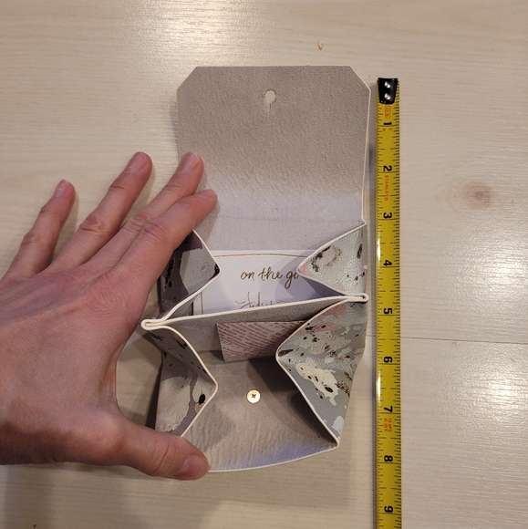 NWT Anthropologie On The Go Metallic Silver Faux Vegan Leather Coin Purse Wallet - Picture 9 of 10